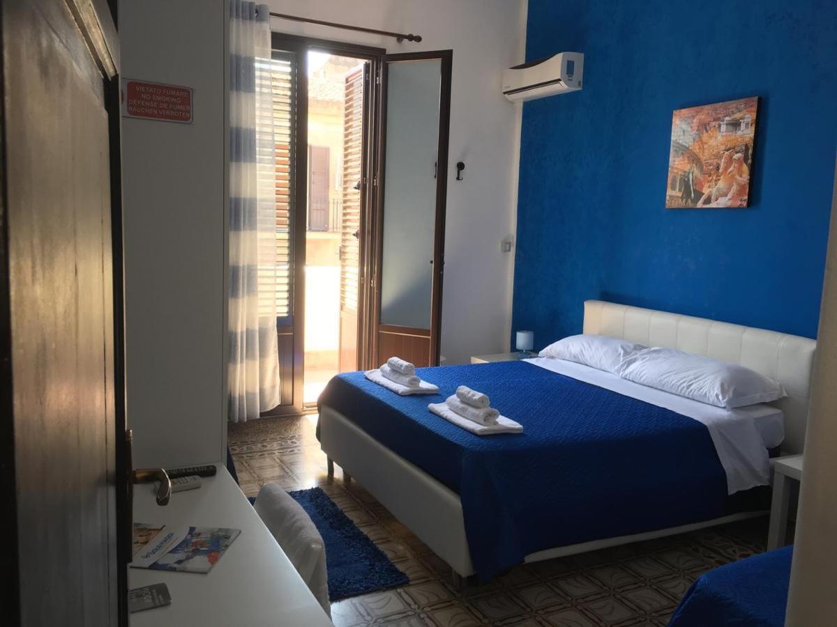 Stanze Di Leo Hotel Palermo Eksteriør billede