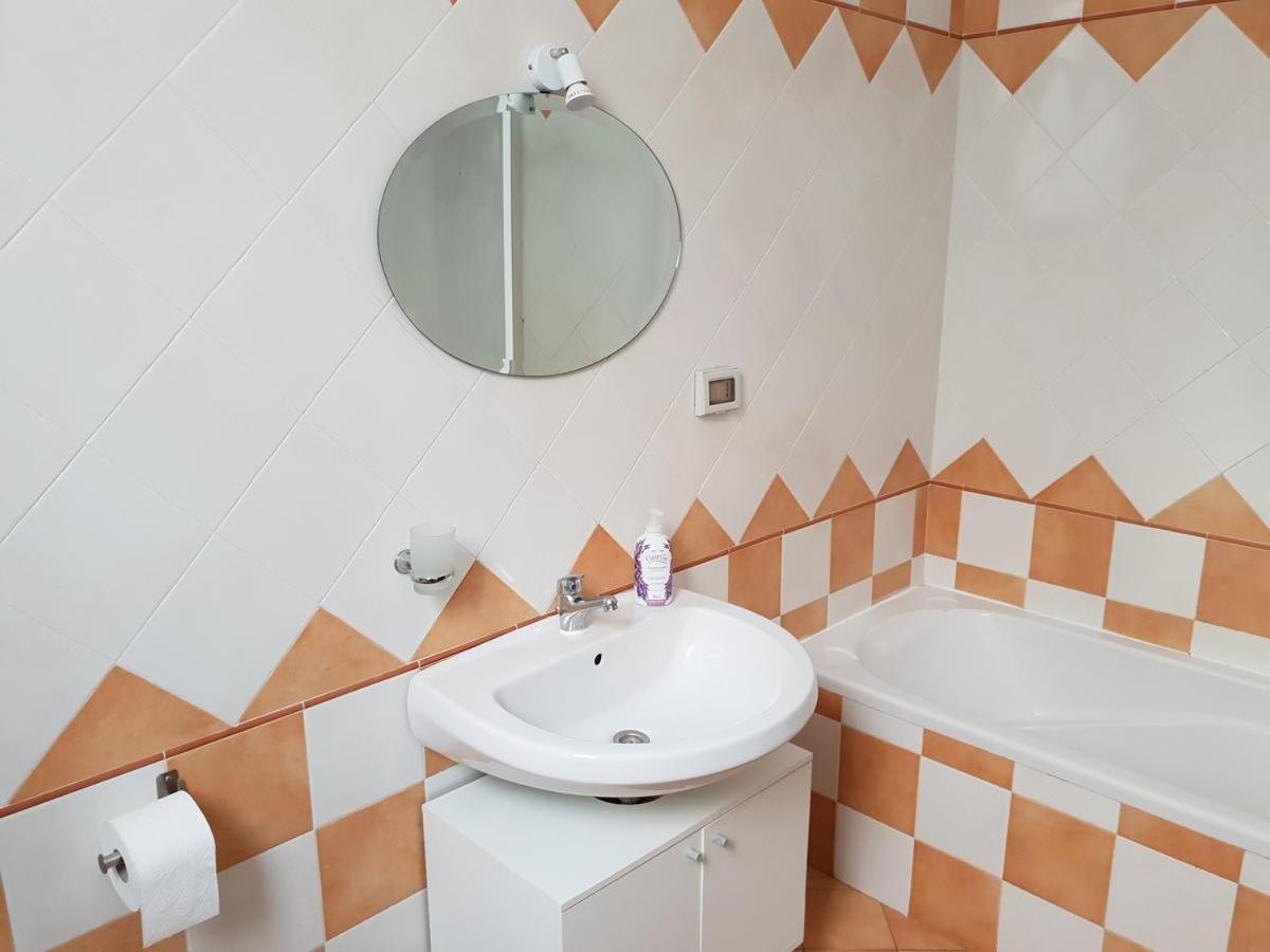 Stanze Di Leo Hotel Palermo Eksteriør billede